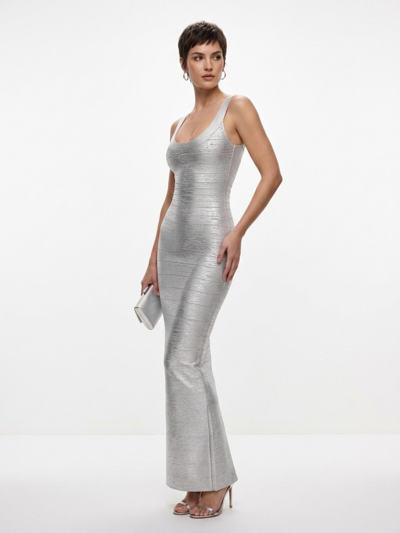 Women's Metallic Maxi Dress - Gold/Silver Sleeveless Bodycon V-Neck Evening Gown