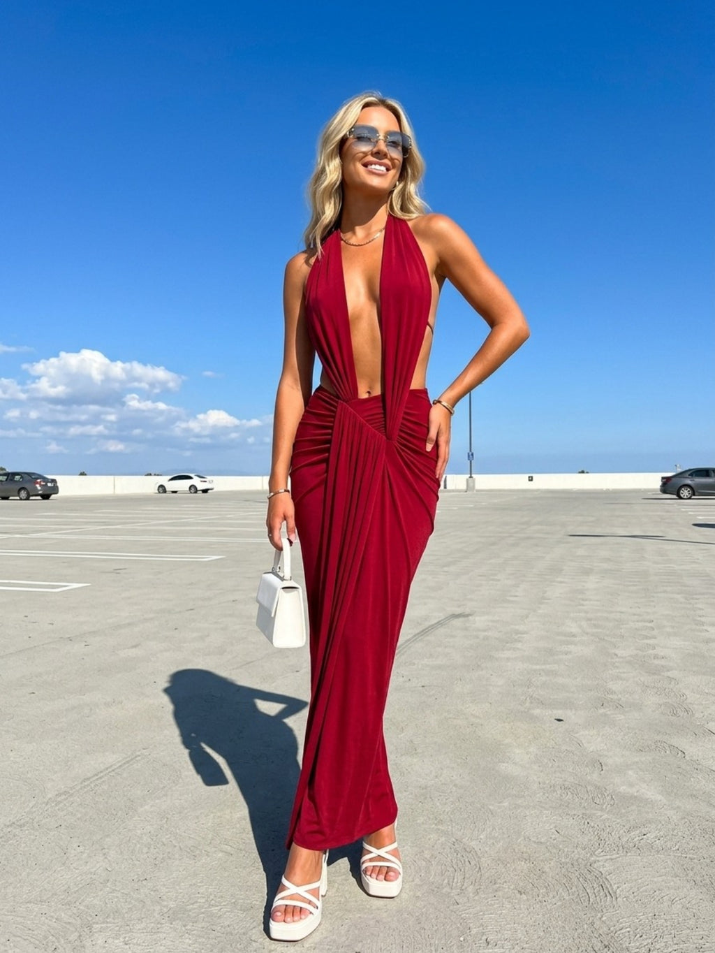 Women's  Halter Neck Maxi Dress - Sexy Plunging V-Neck Cutout Waist With Twisted Detail For Evening Party