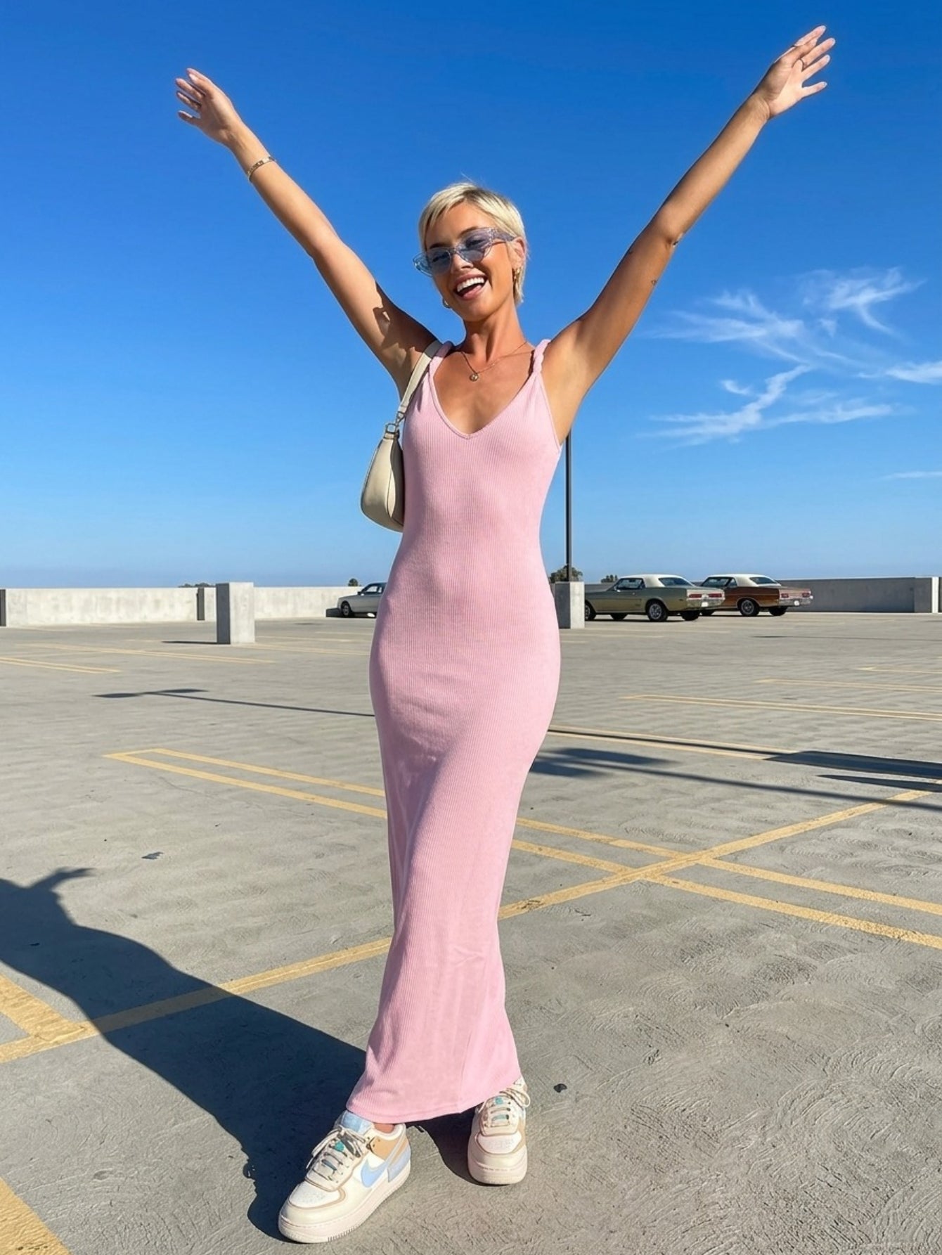 Women's Slim Fit Maxi Dress - Pink Spaghetti Strap V Neck Slip Dress for Summer Casual Party